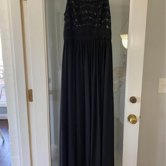 Black Maxi Dress - Picture 2 of 2